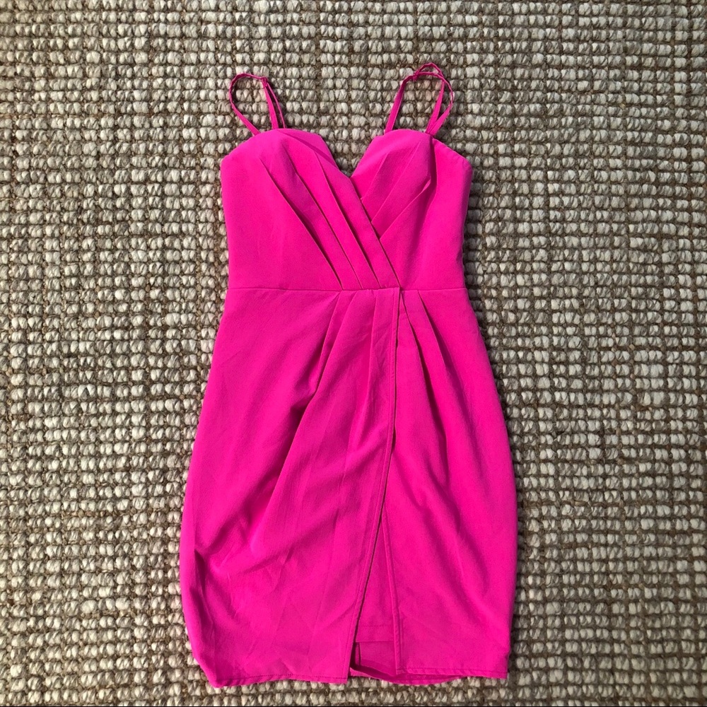 NWOT Mini Dress!!!! 💕